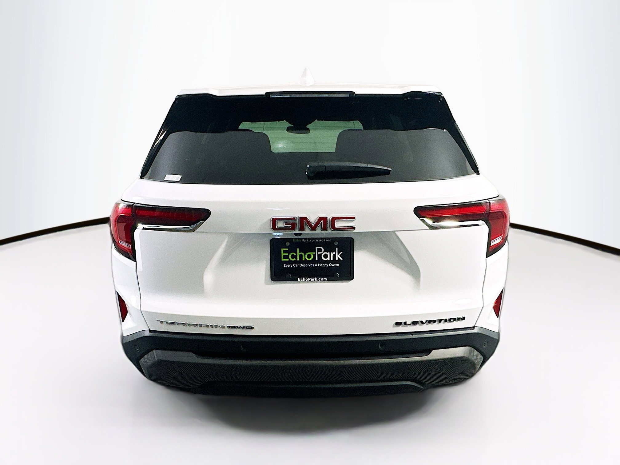 Used 2025 GMC Terrain Elevation image 7