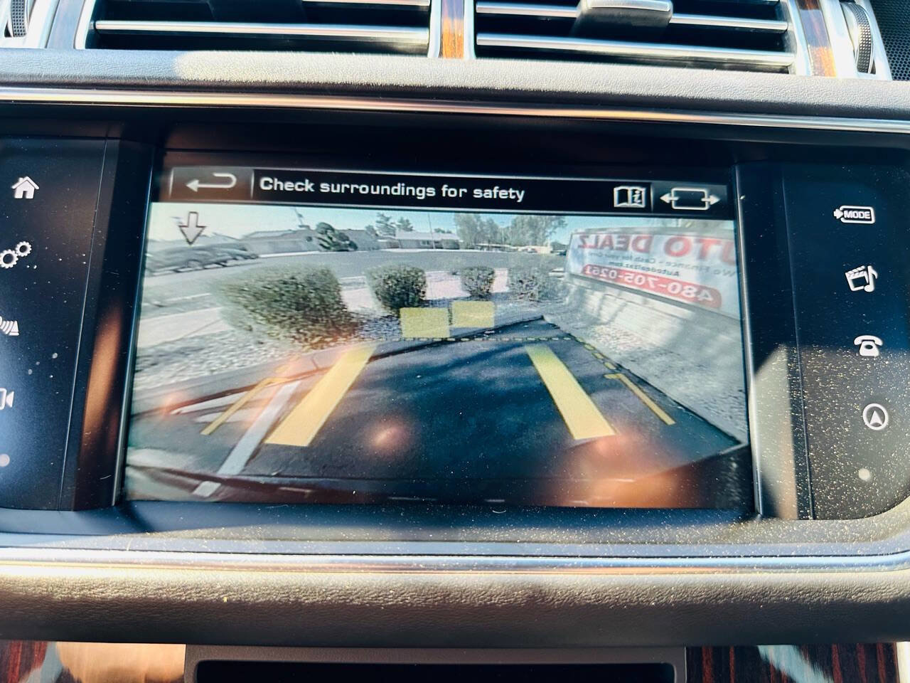 Used 2016 Land Rover Range Rover HSE image 20