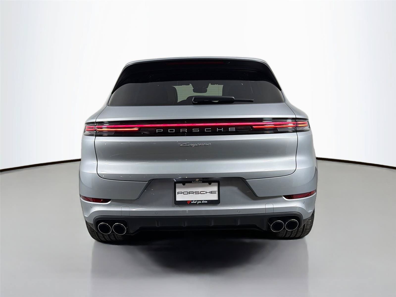 Certified 2026 Porsche Cayenne AWD/4WD image 6