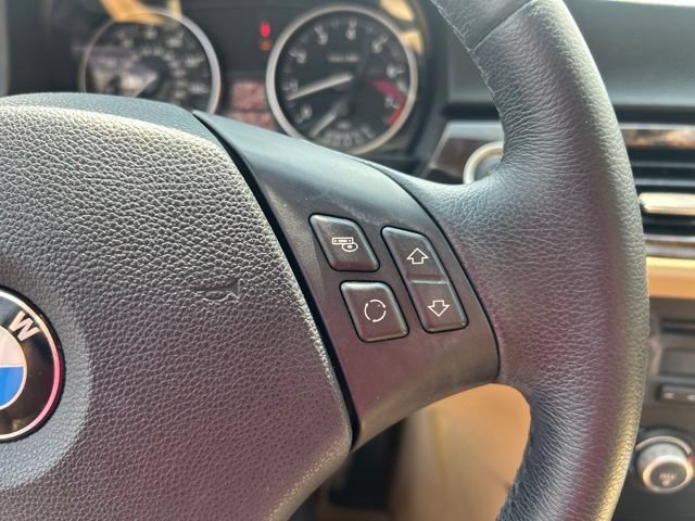 Used 2011 BMW 328i Sedan RWD image 11