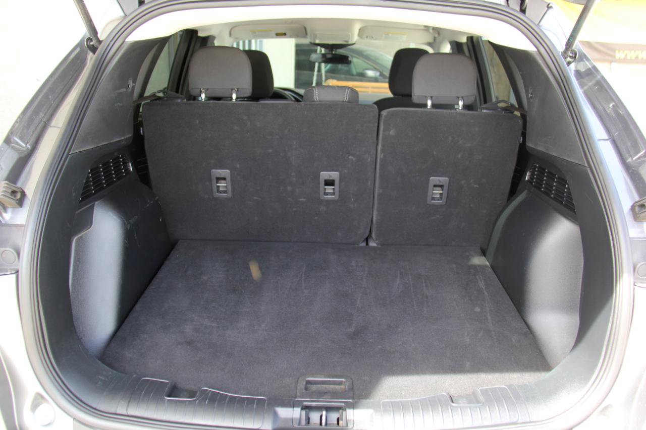 Used 2025 Ford Escape Active AWD/4WD image 25