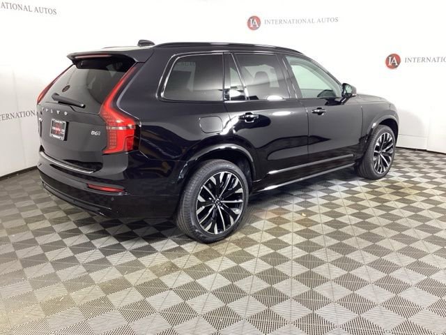 New 2026 Volvo XC90 B6 Ultra w/ Protection Package image 4