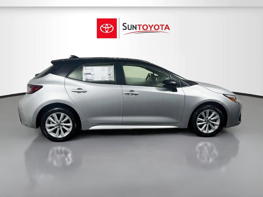 New 2027 Toyota Corolla SE FWD image 2