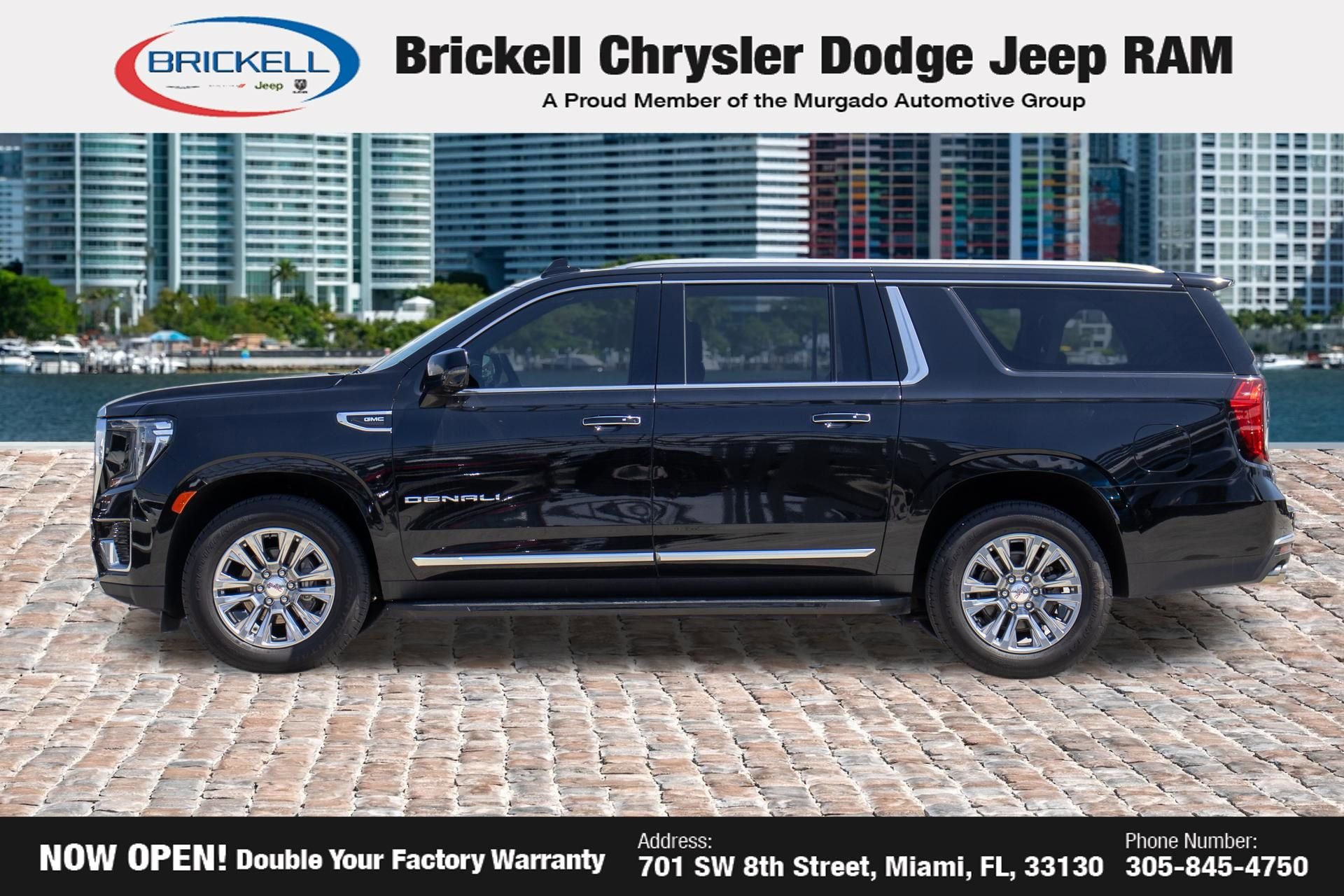 Used 2023 GMC Yukon XL Denali AWD/4WD image 8