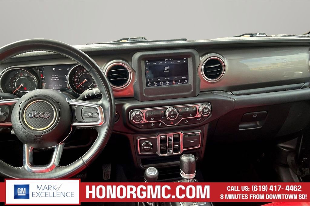 Used 2019 Jeep Wrangler Unlimited Sahara image 9