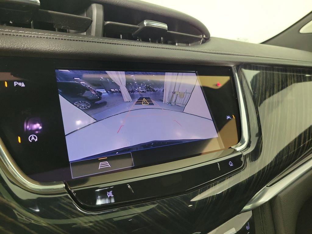 Certified 2023 Cadillac XT6 Premium Luxury image 28