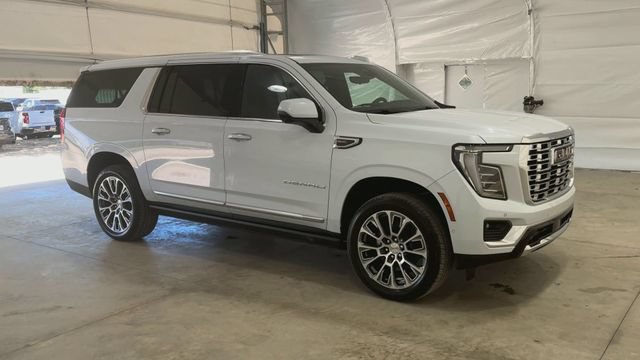 New 2026 GMC Yukon XL Denali w/ Denali Reserve Package RWD image 2