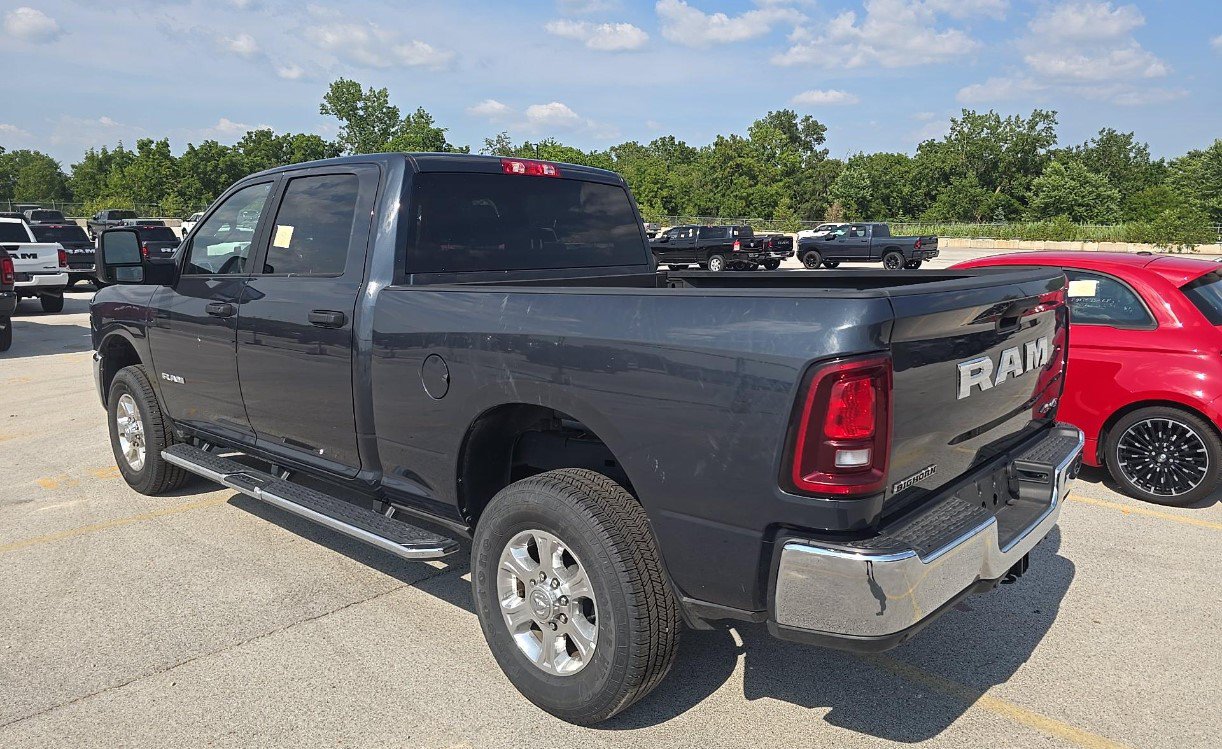 Used 2025 RAM 2500 Big Horn AWD/4WD image 6