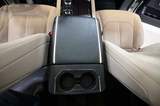 Used 2024 Ford Expedition Max Platinum AWD/4WD image 38