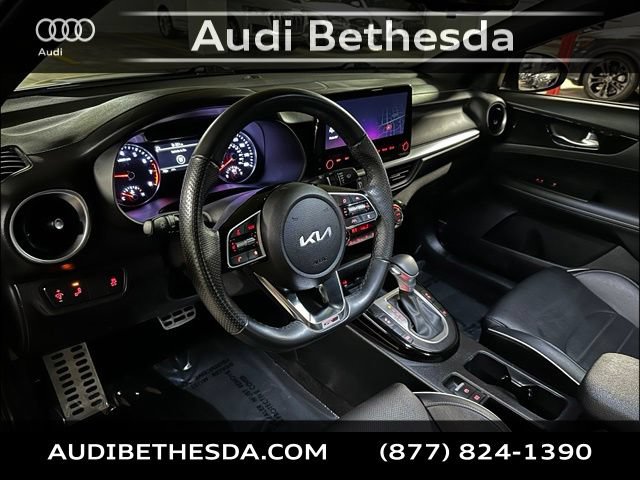 Used 2024 Kia Forte GT-Line w/ GT-Line Premium Package FWD image 13