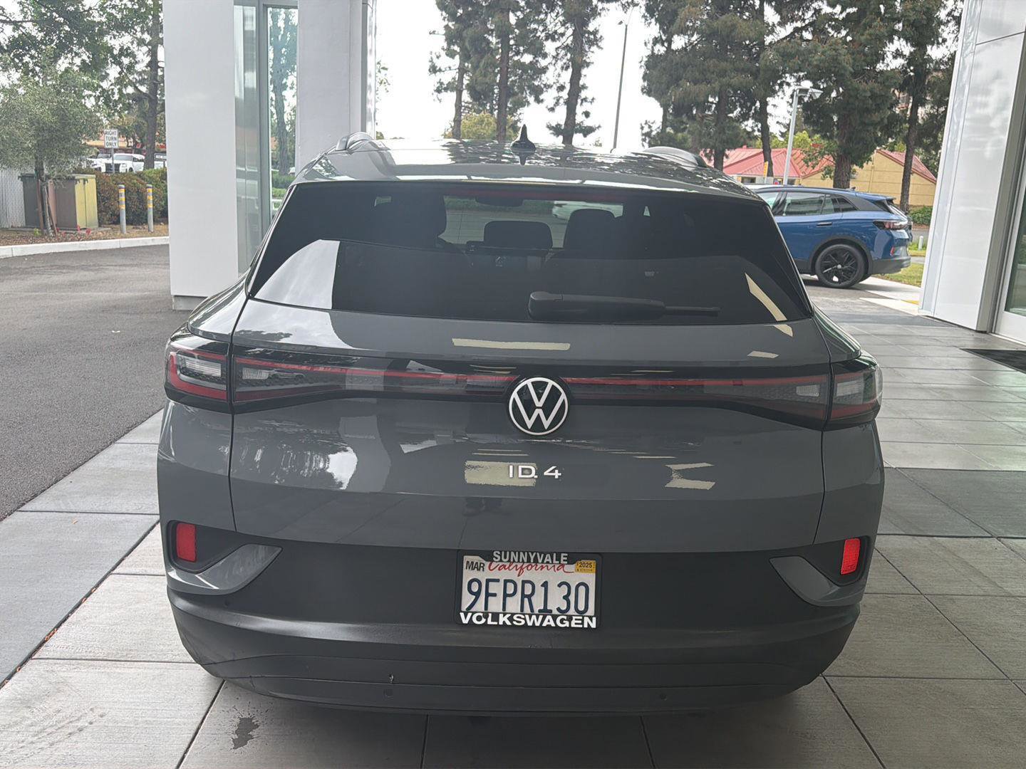 Certified 2023 Volkswagen ID.4 Pro image 4