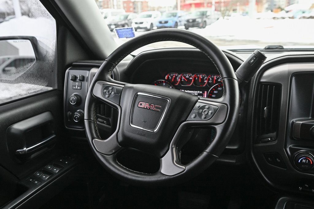 Used 2014 GMC Sierra 1500 SLE image 30