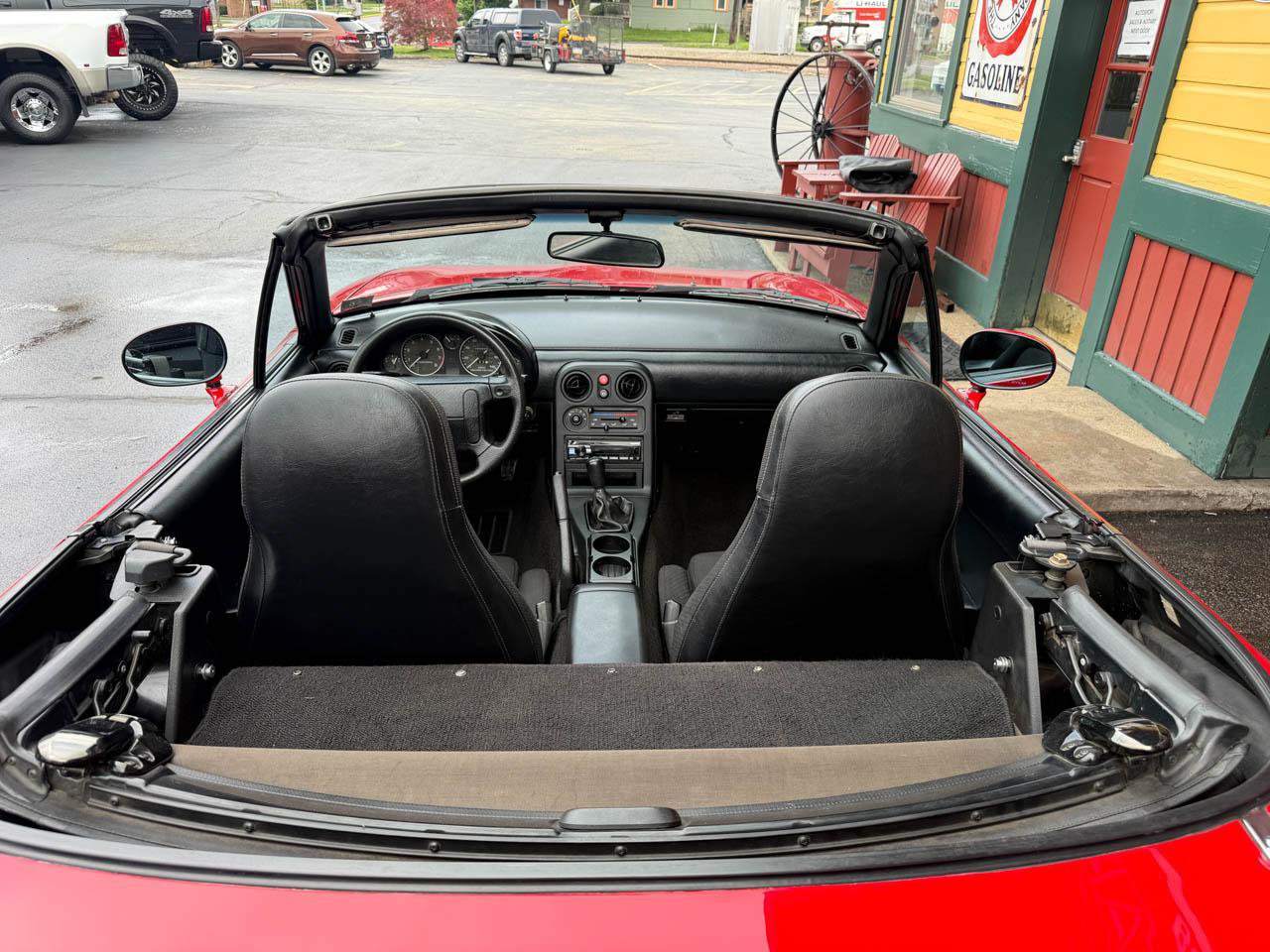 Used 1990 MAZDA MX-5 Miata RWD image 27