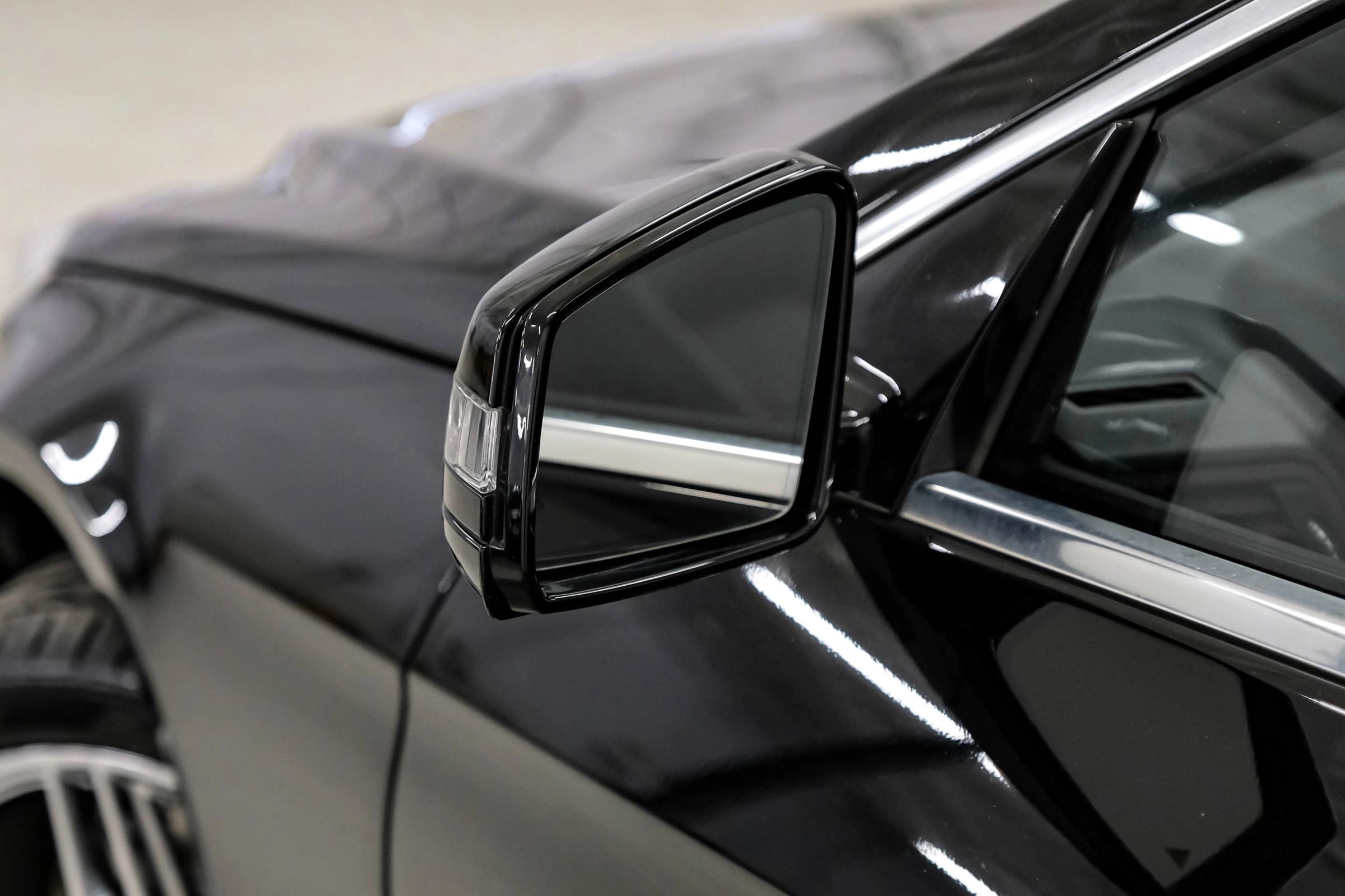 Used 2011 Mercedes-Benz E 550 Coupe image 38