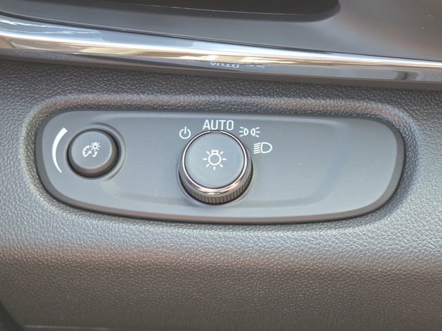 New 2026 Buick Envista Preferred FWD image 11
