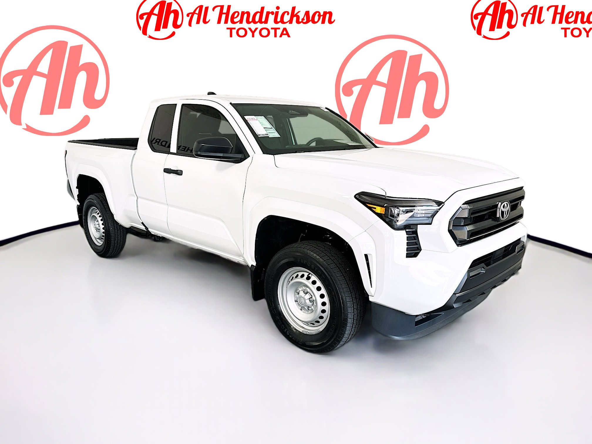 Used 2025 Toyota Tacoma SR image 1