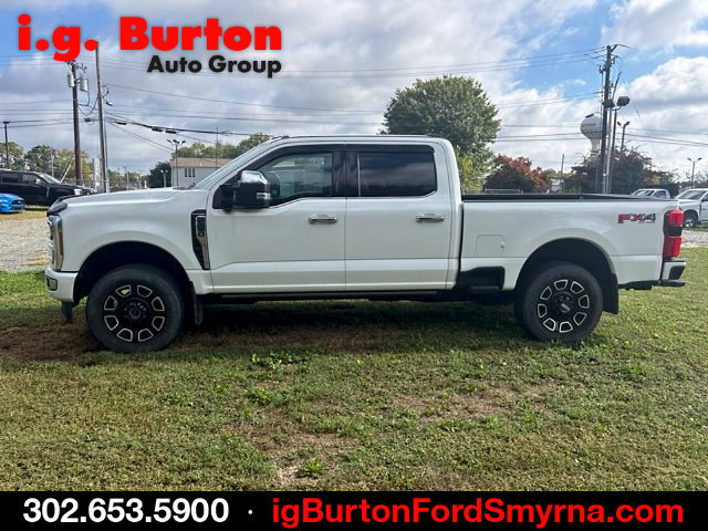Certified 2024 Ford F250 Platinum w/ FX4 Off-Road Package AWD/4WD image 4