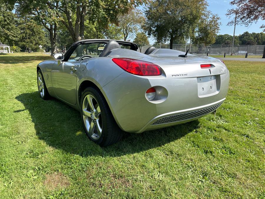 Used 2007 Pontiac Solstice Convertible w/ Premium Package image 24