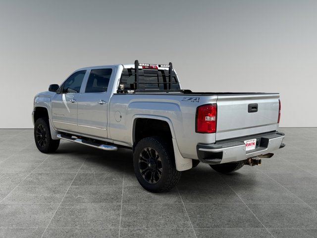 Used 2015 GMC Sierra 2500 Denali w/ Suspension Package, Off-Road AWD/4WD image 3