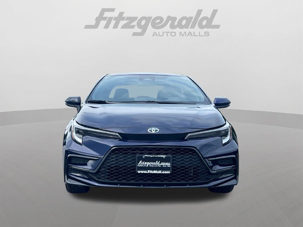 Used 2023 Toyota Corolla SE w/ SE Package FWD image 6