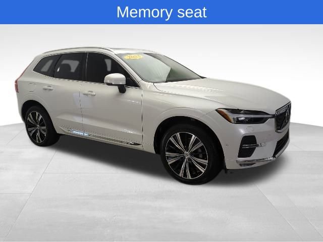 Used 2023 Volvo XC60 B5 Plus w/ Climate Package AWD/4WD image 9