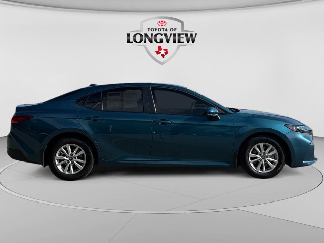 Used 2026 Toyota Camry LE w/ Convenience Package FWD image 6