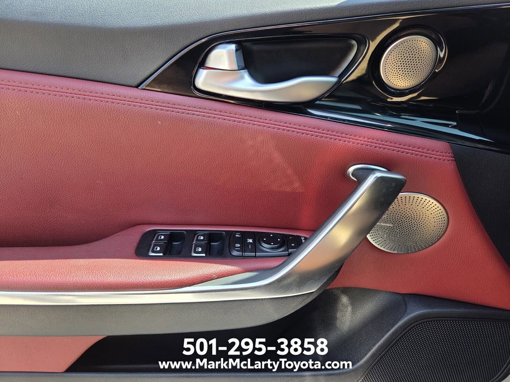 Used 2022 Kia Stinger GT-Line w/ Sun & Sound Package RWD image 27
