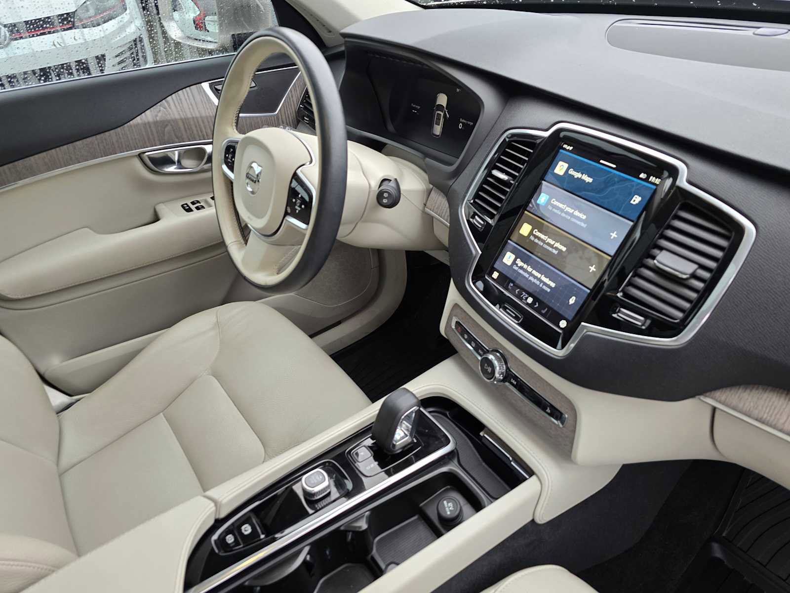 Certified 2023 Volvo XC90 T8 Plus w/ Protection Package Premier image 10