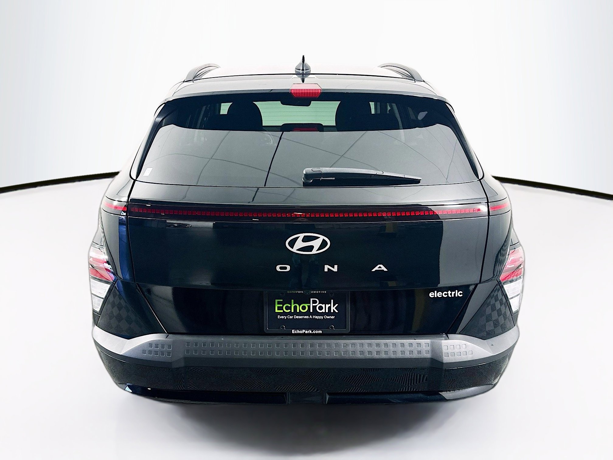 Used 2024 Hyundai Kona SEL FWD image 7