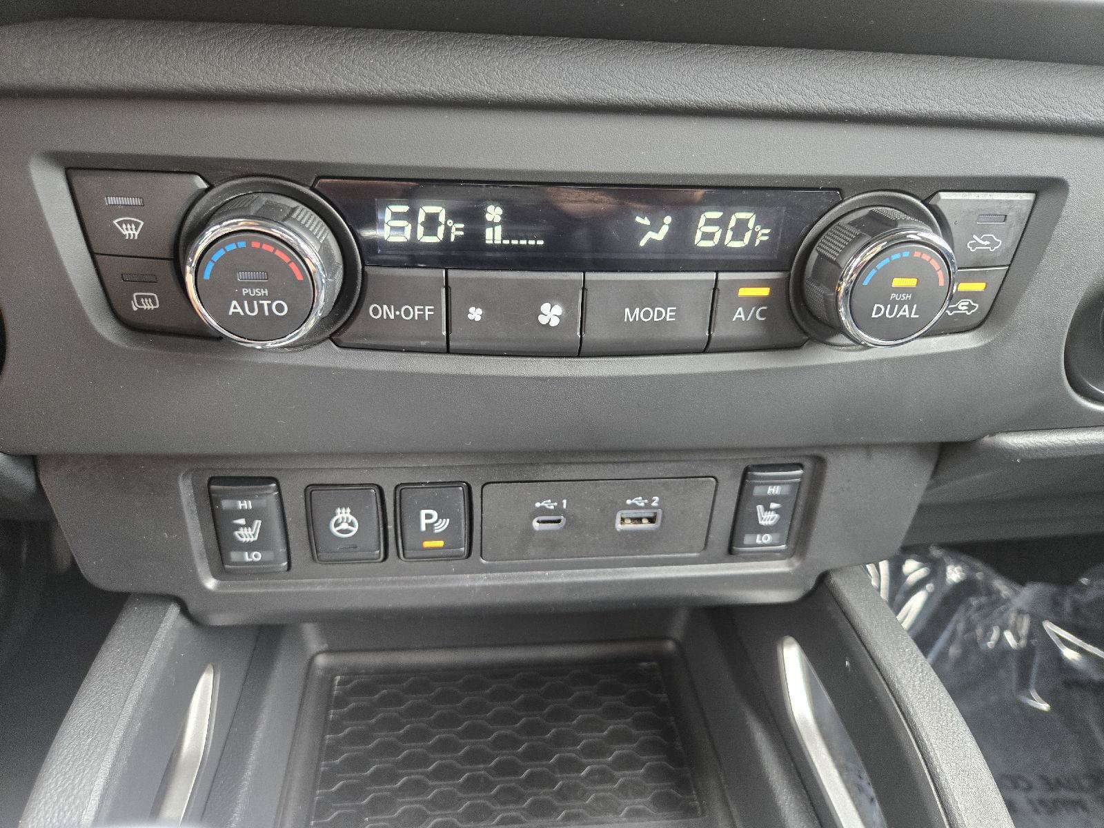 Used 2025 Nissan Frontier SV w/ SV Convenience Package RWD image 20