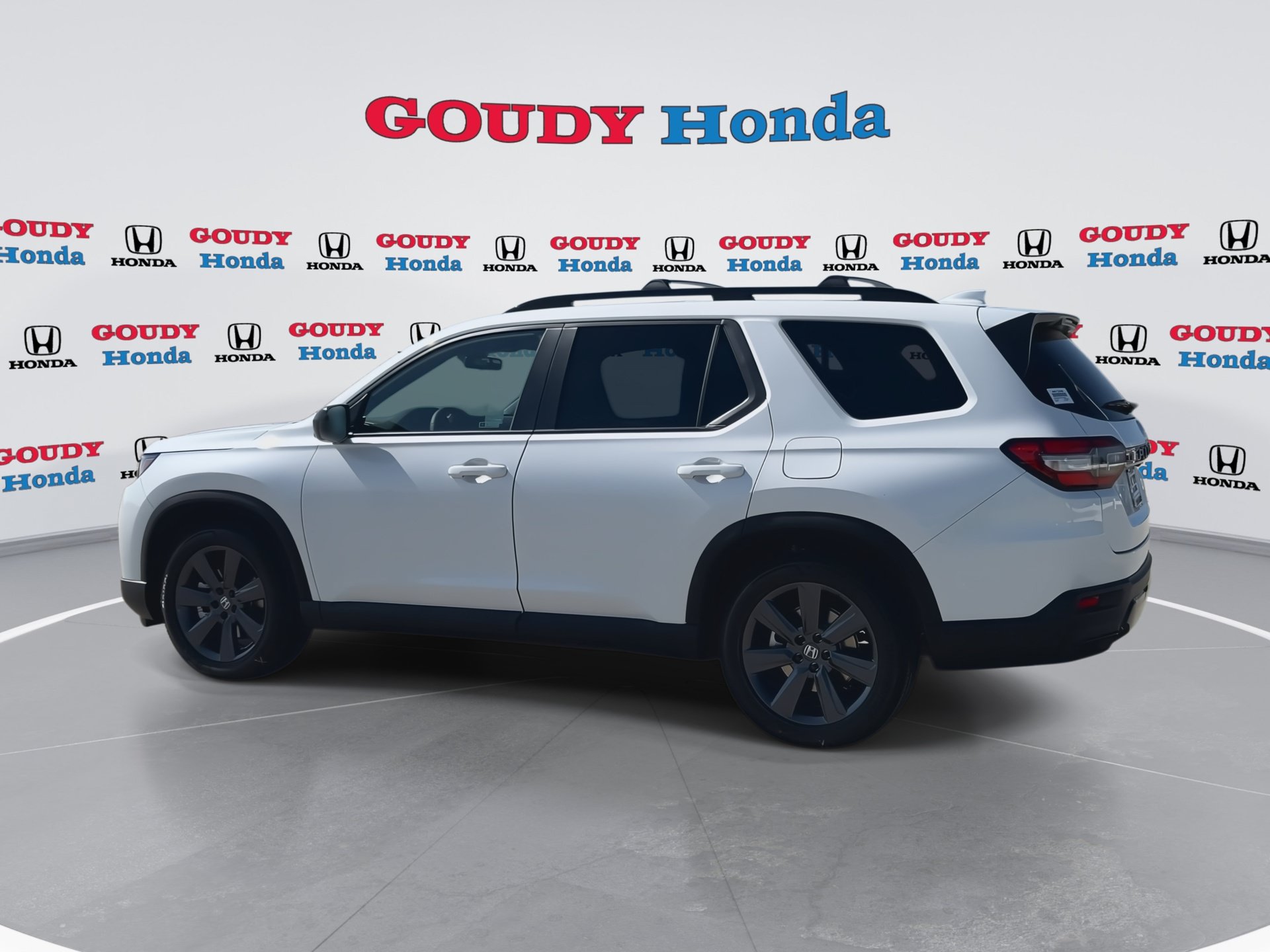 New 2026 Honda Pilot Sport image 6