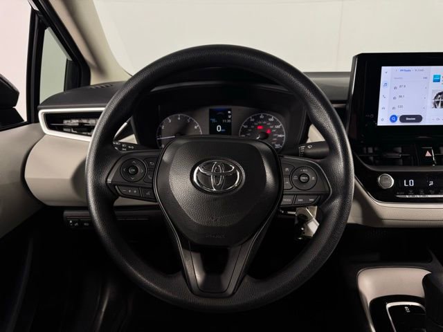 Used 2025 Toyota Corolla LE image 21