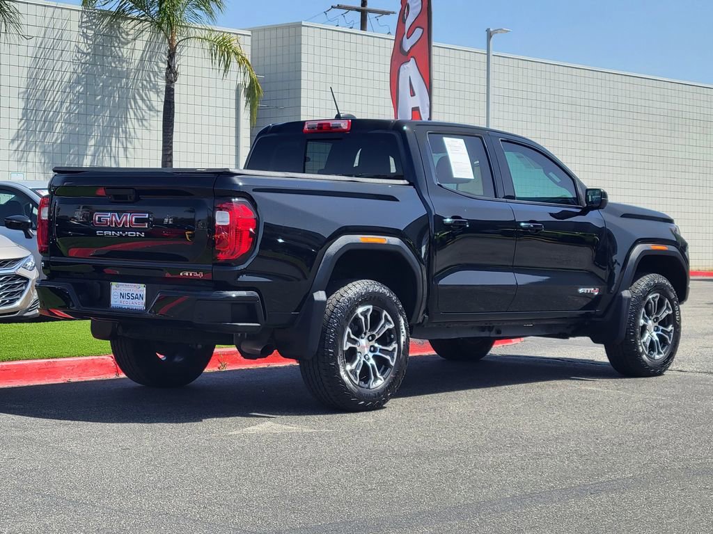 Used 2023 GMC Canyon AT4 w/ AT4 Premium Package AWD/4WD image 2