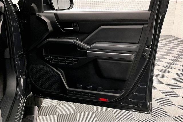 Used 2024 Toyota Tacoma SR5 image 21