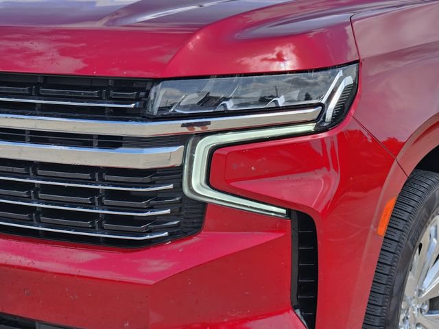 Used 2021 Chevrolet Suburban LT w/ LT Signature Package RWD image 9