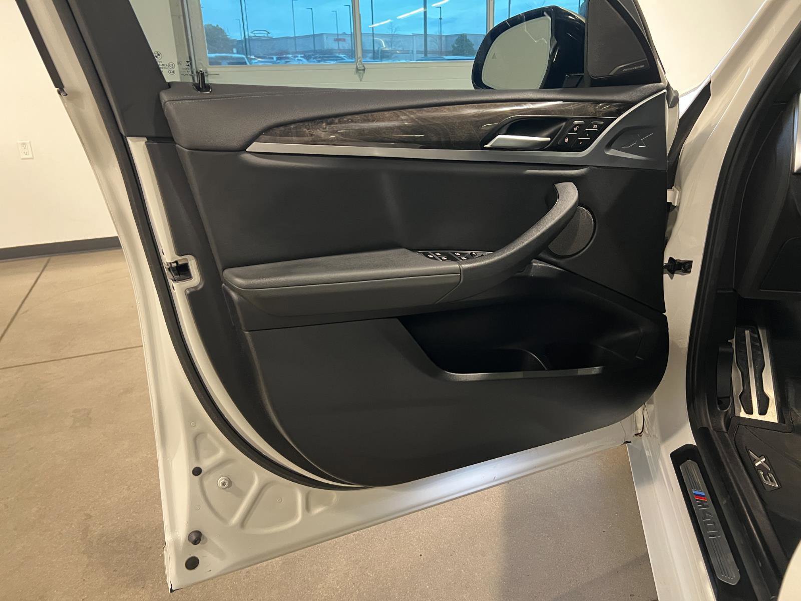 Used 2019 BMW X3 M40i w/ Premium Package image 29