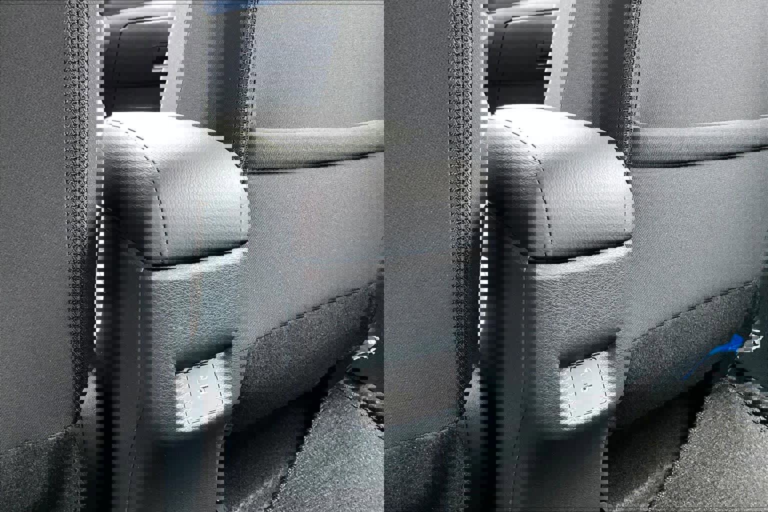 New 2025 Nissan Versa SV image 20