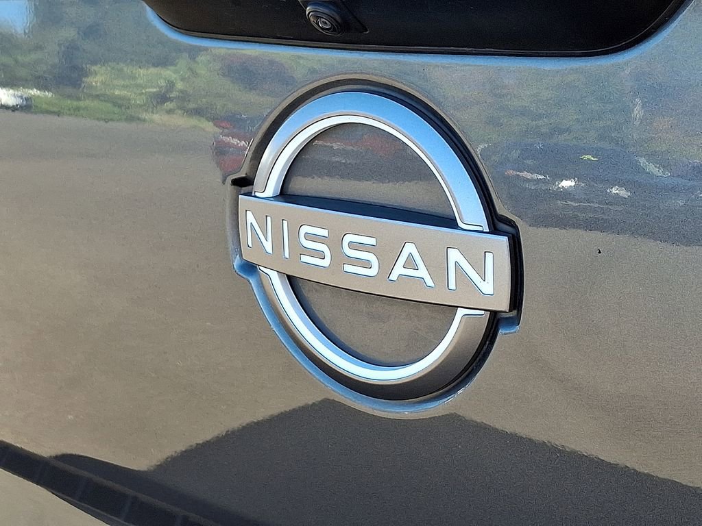Certified 2023 Nissan Titan SV w/ SV Convenience Package image 30