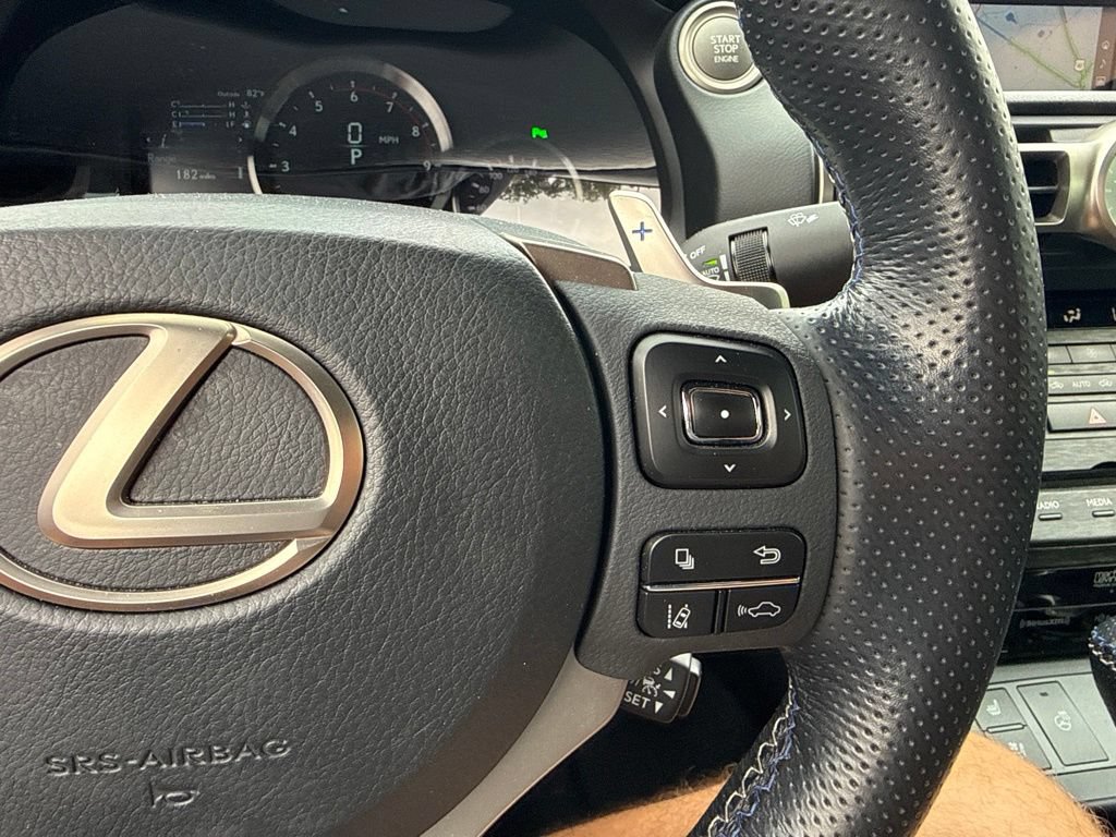 Used 2020 Lexus RC F w/ Premium Package RWD image 13