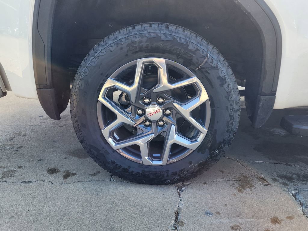 New 2026 GMC Sierra 1500 SLT image 51