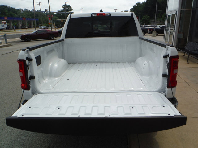 Used 2026 RAM 1500 Laramie AWD/4WD image 15