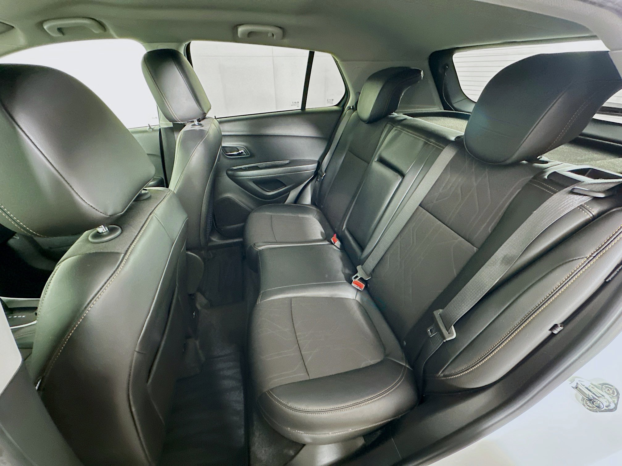 Used 2019 Chevrolet Trax LT w/ LT Convenience Package image 25