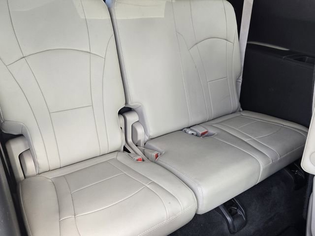 Used 2019 Buick Enclave Essence FWD image 19