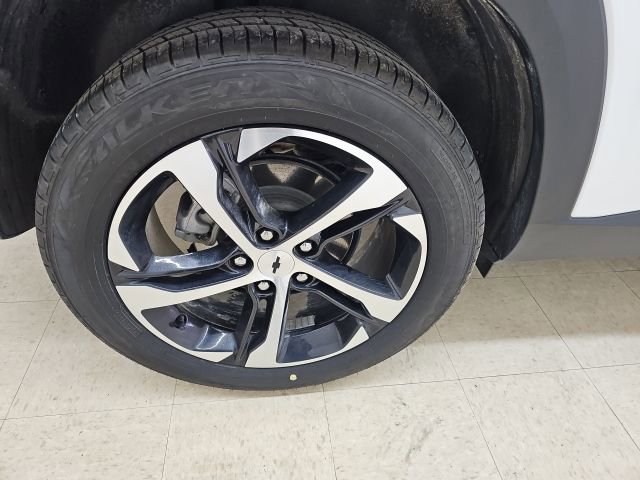 Used 2024 Chevrolet Trax RS w/ Driver Confidence Package image 20