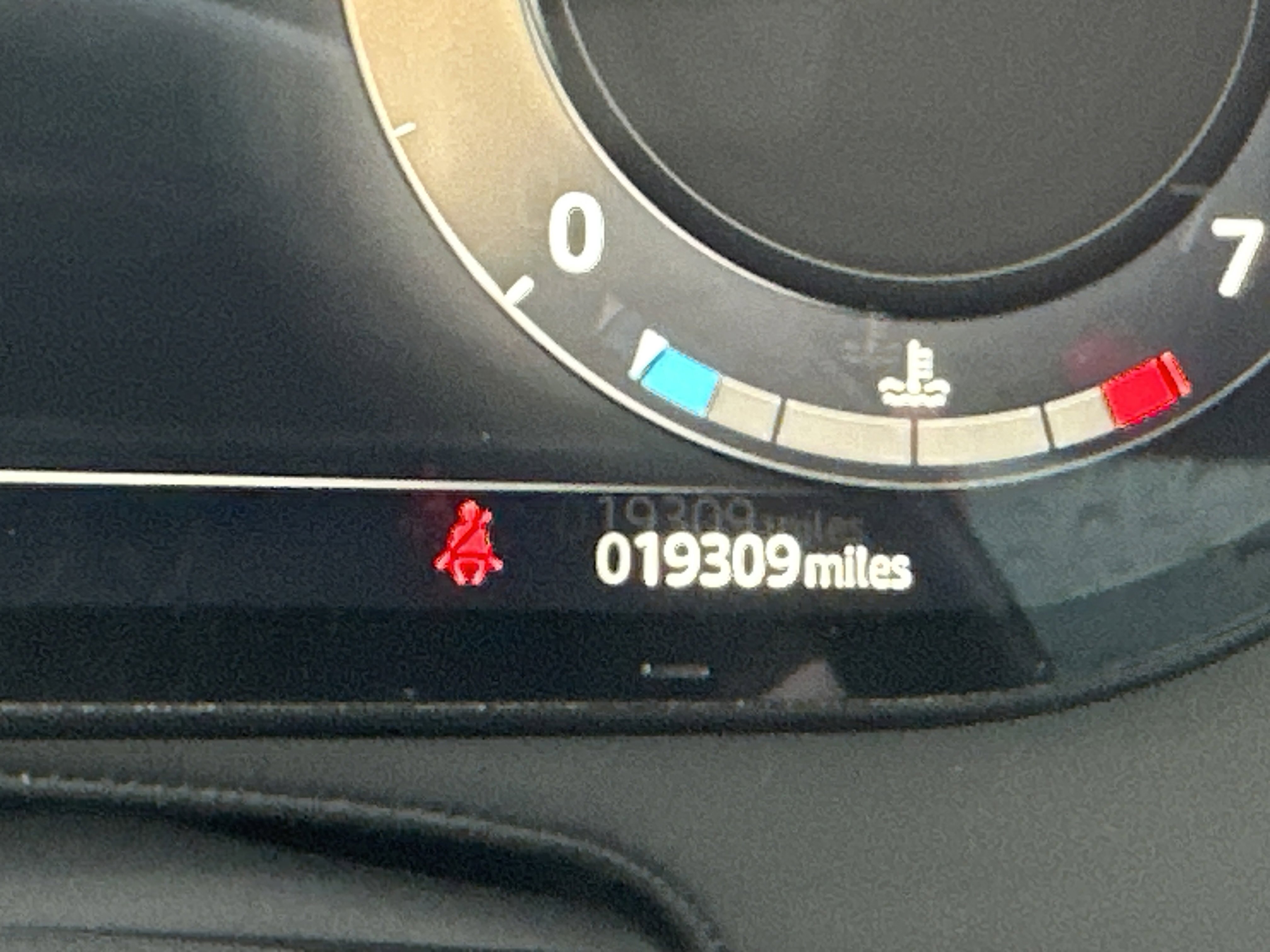 Used 2024 Land Rover Range Rover Sport Dynamic SE image 23