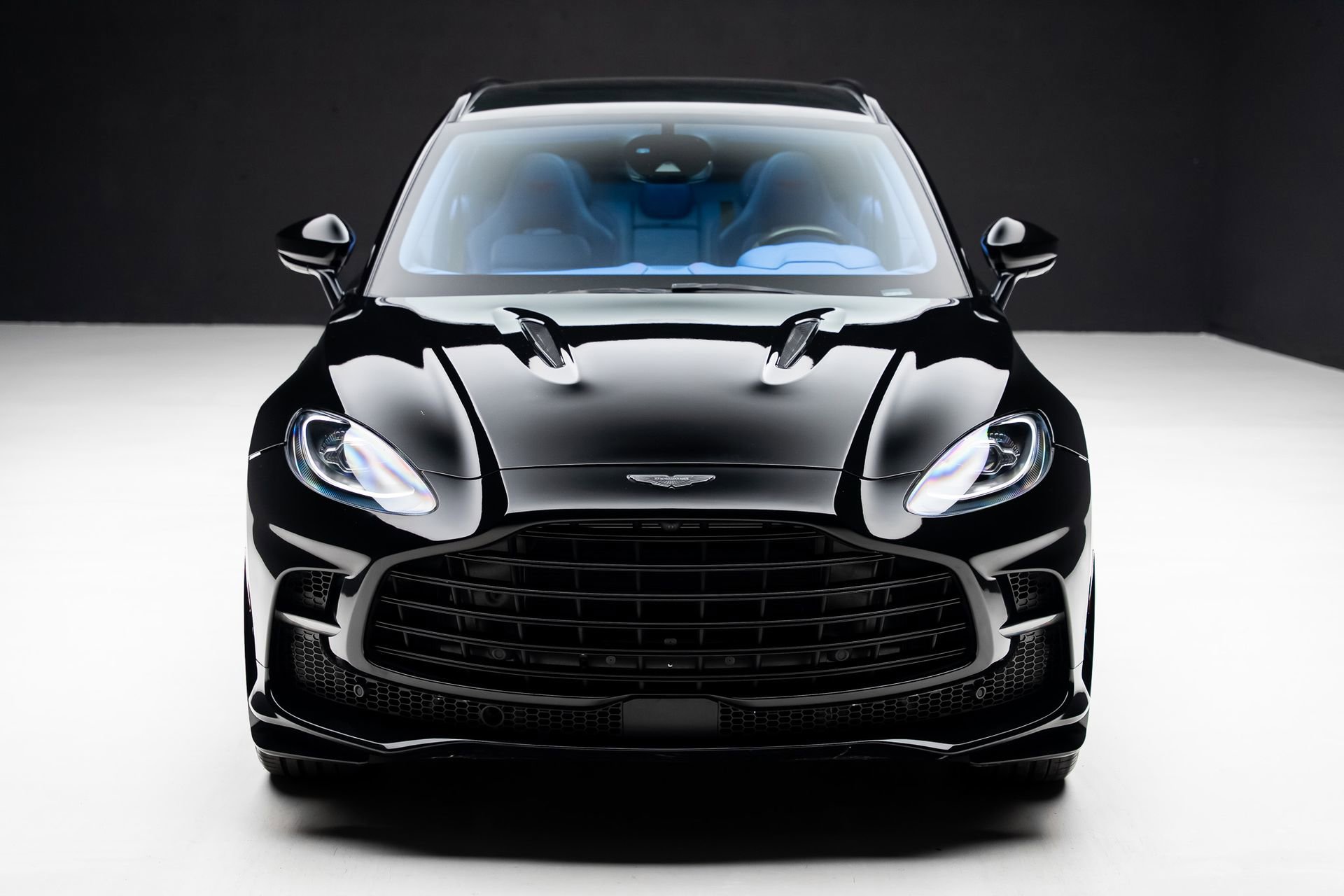 Used 2023 Aston Martin DBX 707 AWD/4WD image 6