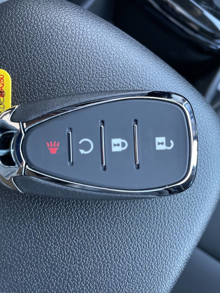 New 2026 Chevrolet Trax ACTIV w/ Sunroof Package image 26