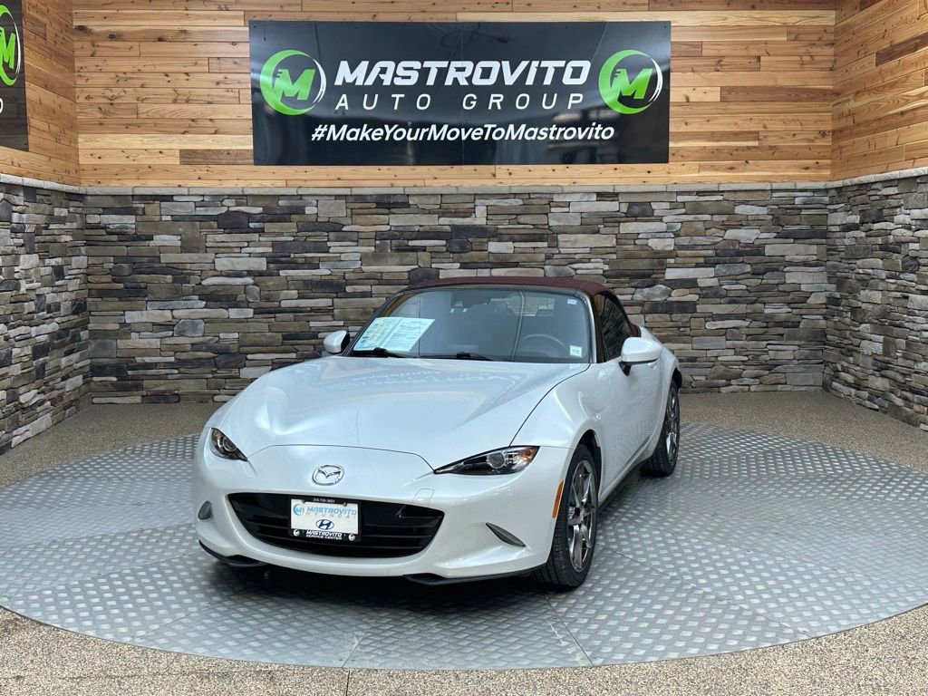 Used 2018 MAZDA MX-5 Miata Grand Touring image 4