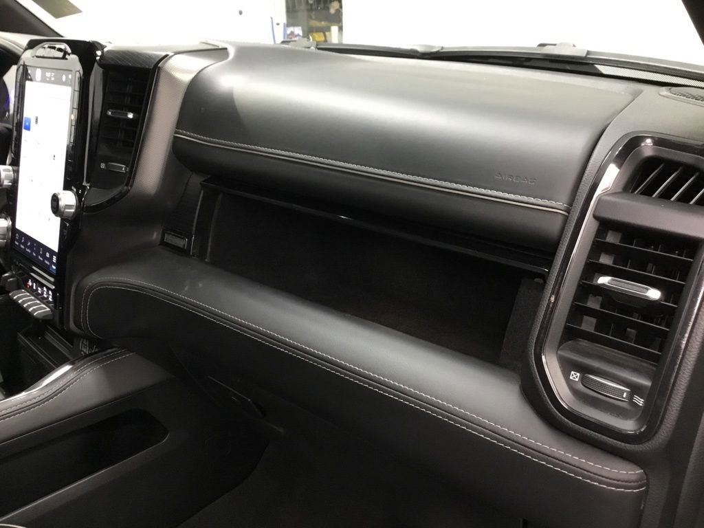 Used 2022 RAM 1500 Limited w/ Body-Colour Bumper Group image 51