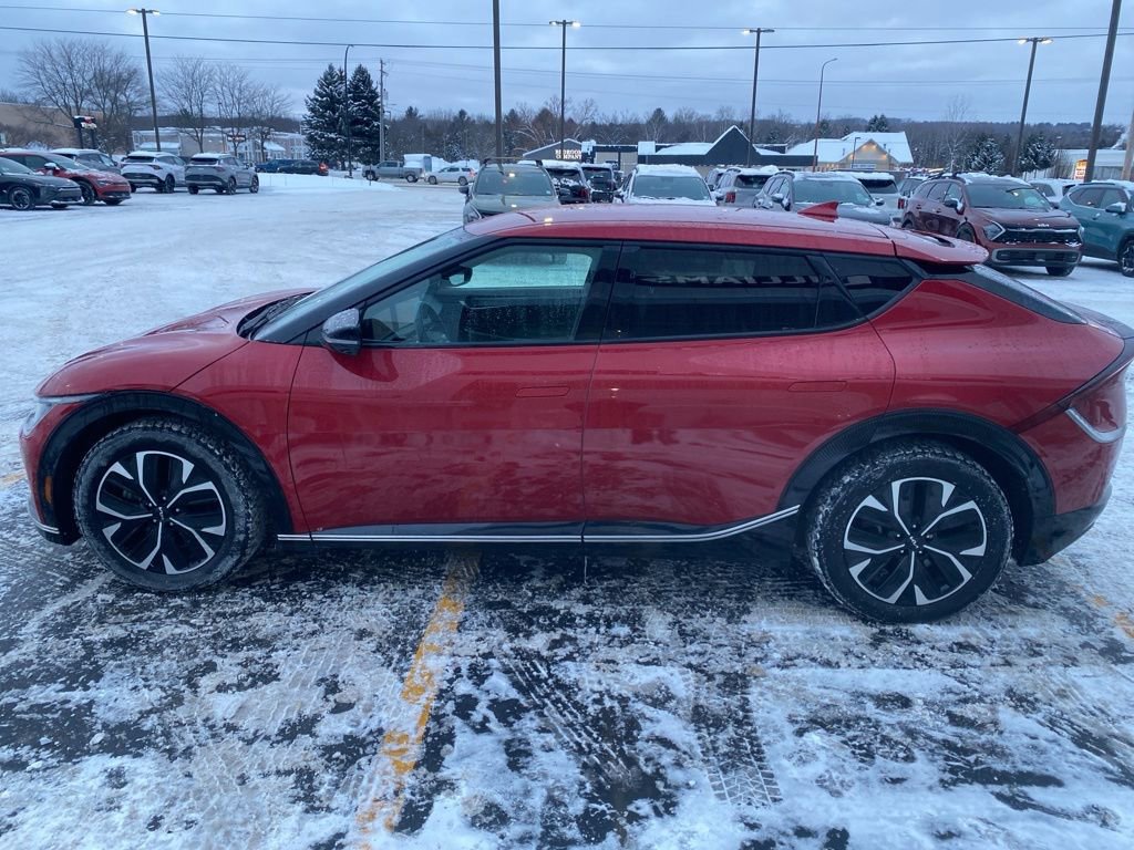 Used 2022 Kia EV6 Wind image 9